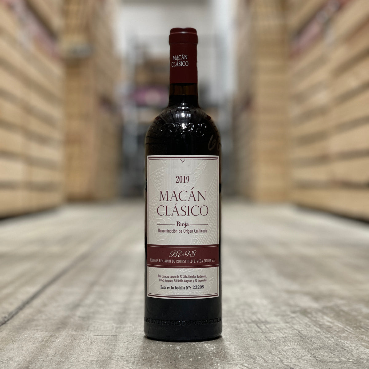 Bodegas Benjamin Rothschild & Vega Sicilia Macan Clasico Rioja DOCa, Spain 2019